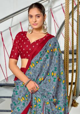 pre-stitched grey mulmul cotton saree with block print blouse 4