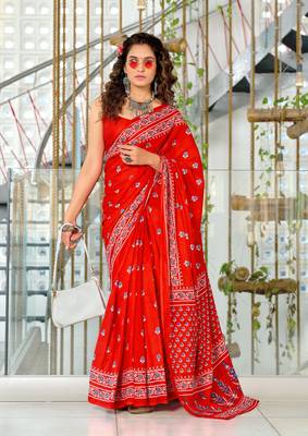 ready made red mulmul cotton saree with block print blouse 1