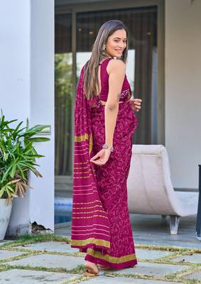 pre-stitched magenta mulmul cotton saree with block print blouse 2