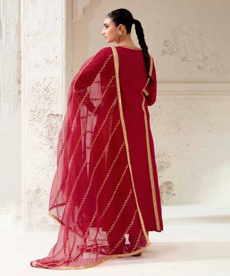 Red silk blend hand embroidered kurta Set 2