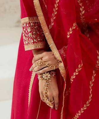 Red georgette gota pati embroidered kurta Set 4