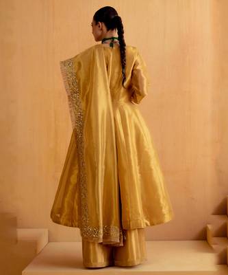 Gold silk plain anarkali Set with zardosi work 4