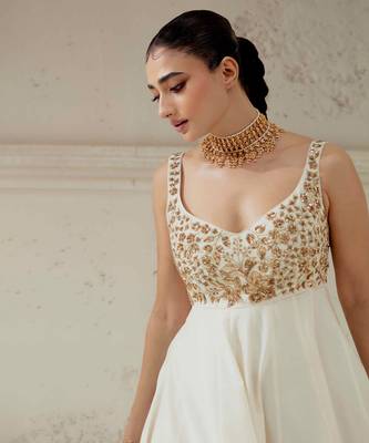 Ivory silk blend zardosi embroidered anarkali set 2