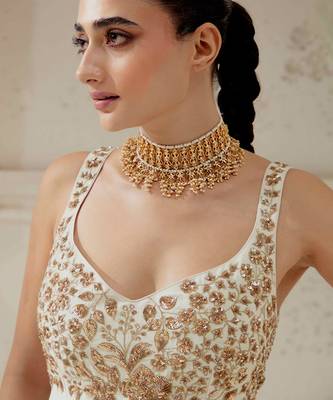Ivory silk blend zardosi embroidered anarkali set 4