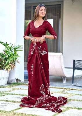 pre draped maroon mulmul cotton saree with block print blouse 3