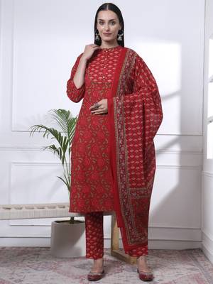 red floral print straight kurta trouser dupatta set 1