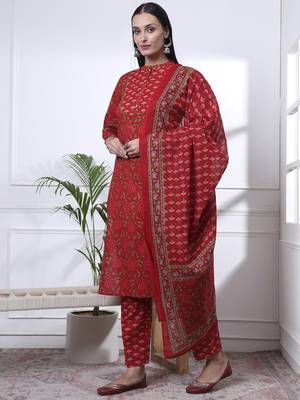 red floral print straight kurta trouser dupatta set 2