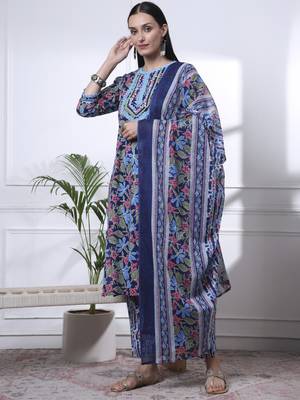indigo blue lace work cotton straight kurta trouser dupatta set 2