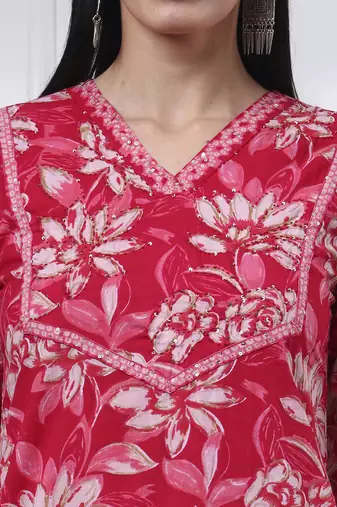 pink pure cotton floral print,kantha work straight kurta pant set