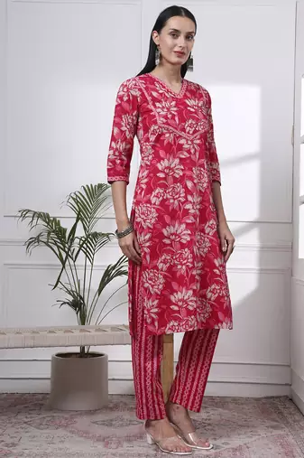 pink pure cotton floral print,kantha work straight kurta pant set