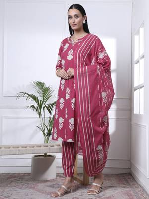 pink pure cotton floral,thread work kurta dupatta pant set 2