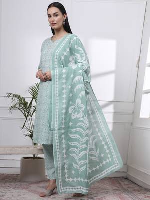 green pure cotton ethnic motifs thread work kurta dupatta pant set 2
