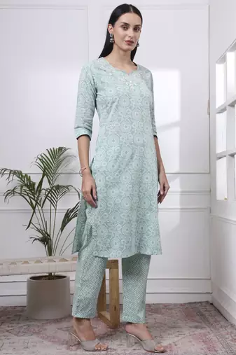 green pure cotton ethnic motifs thread work kurta dupatta pant set