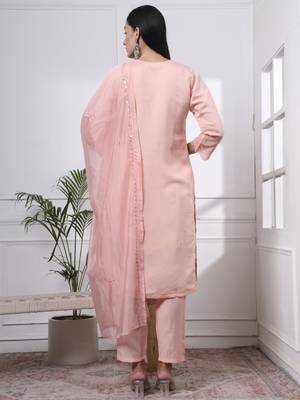 slik blend peach straight kurta dupatta pant set  3