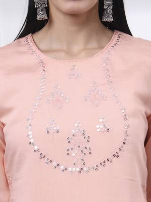 slik blend peach straight kurta dupatta pant set  4