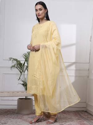 butter yellow slik blend straight kurta dupatta pant set  2