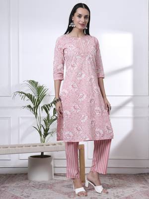 pink floral print thread work straight kurta trouser dupatta set 5