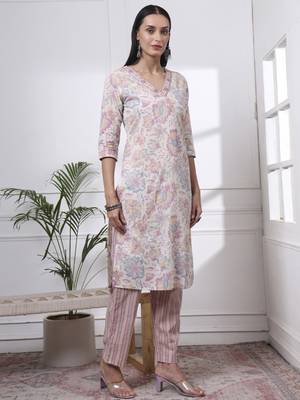 purple and white floral print straight kurta trouser dupatta set 5