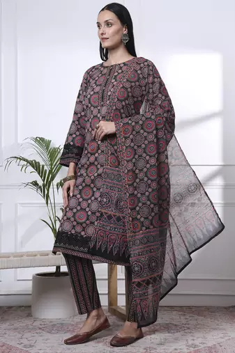 black ethnic motifs straight kurta trouser dupatta set