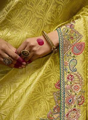 Yellow Kanjivaram silk blend Zari Weaving Embroidered Border Work saree 3