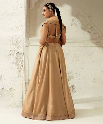 Gold Silk Blend Plain Lehenga With Embroidered Dupatta 2