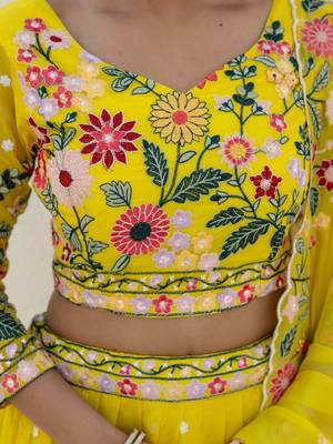 Yellow Organza Floral Embroidered Lehenga with Blouse & Dupatta Set 4