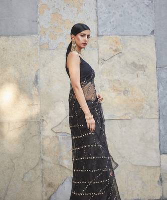 Black silk saree with squins embroidery 2
