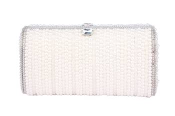 White elegance pearl clutch 1