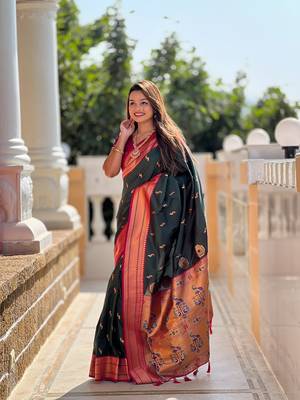 Green soft paithani silk blend meenakari weaving saree with unstitched blouse 3