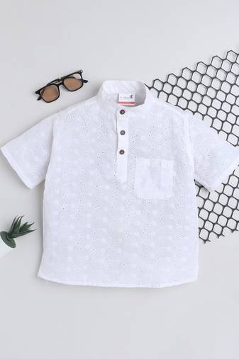 White cotton half sleeves hakoba work mandarin collar style short kurta
