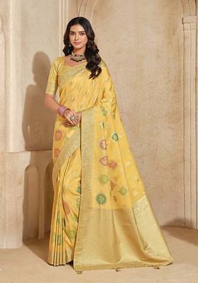 Yellow weaving silk blend saree 1