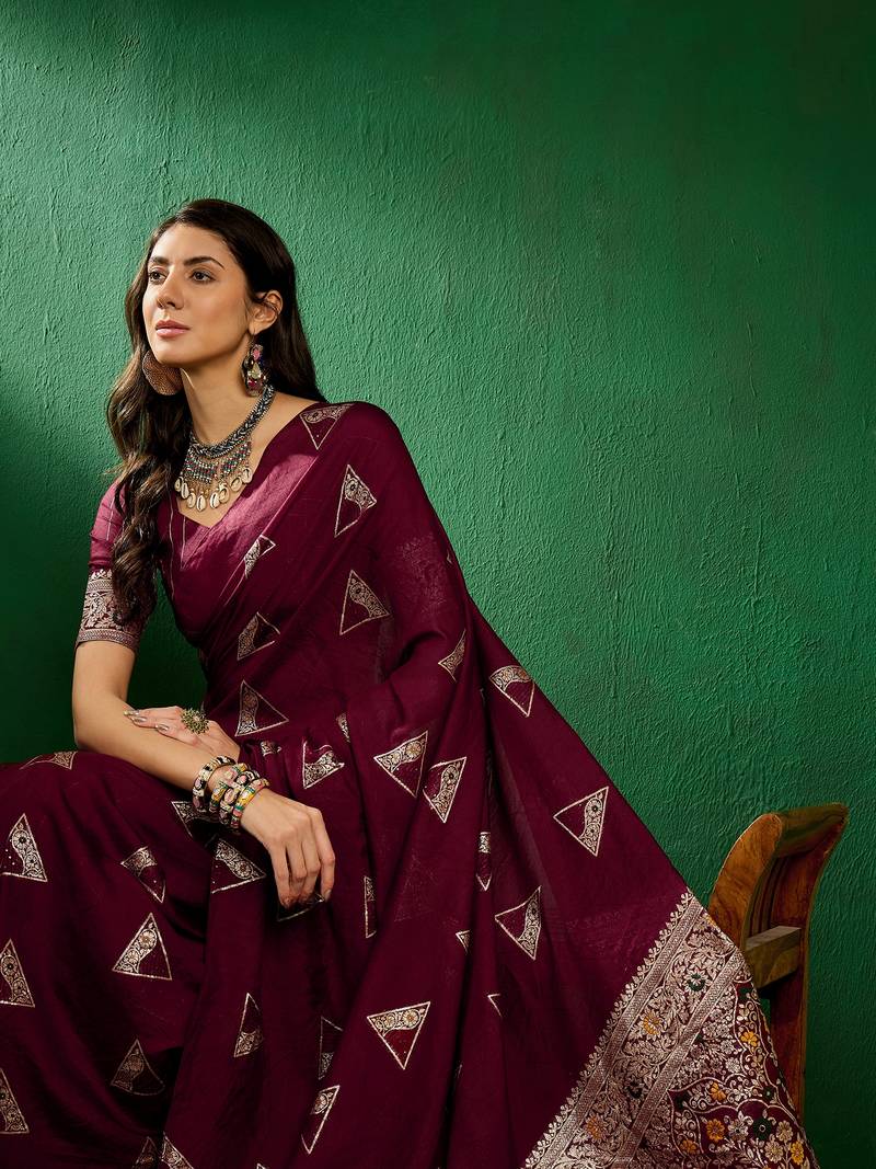 maroon Dola Jacquard Cotton saree with Woven Design