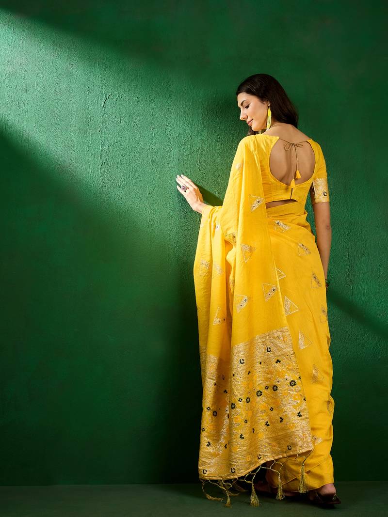 yellow Dola Jacquard Cotton saree with Woven Design