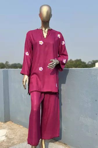 Magenta embroidered kurta set