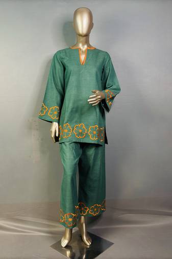 Green embroidered kurta set