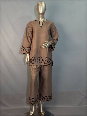 Brown embroidered kurta set 1