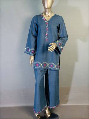 Blue embroidered kurta set 1