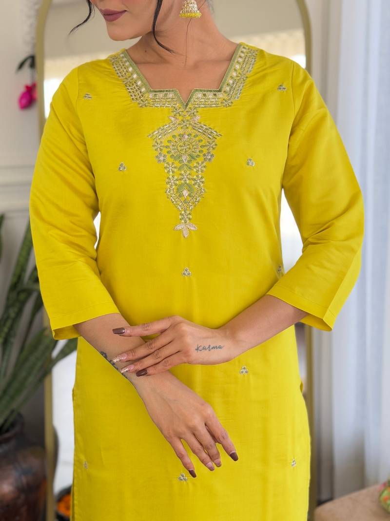 Women's Beautiful Chanderi Viscose Embroidered Straight Kurta with Pant And Dupatta Set