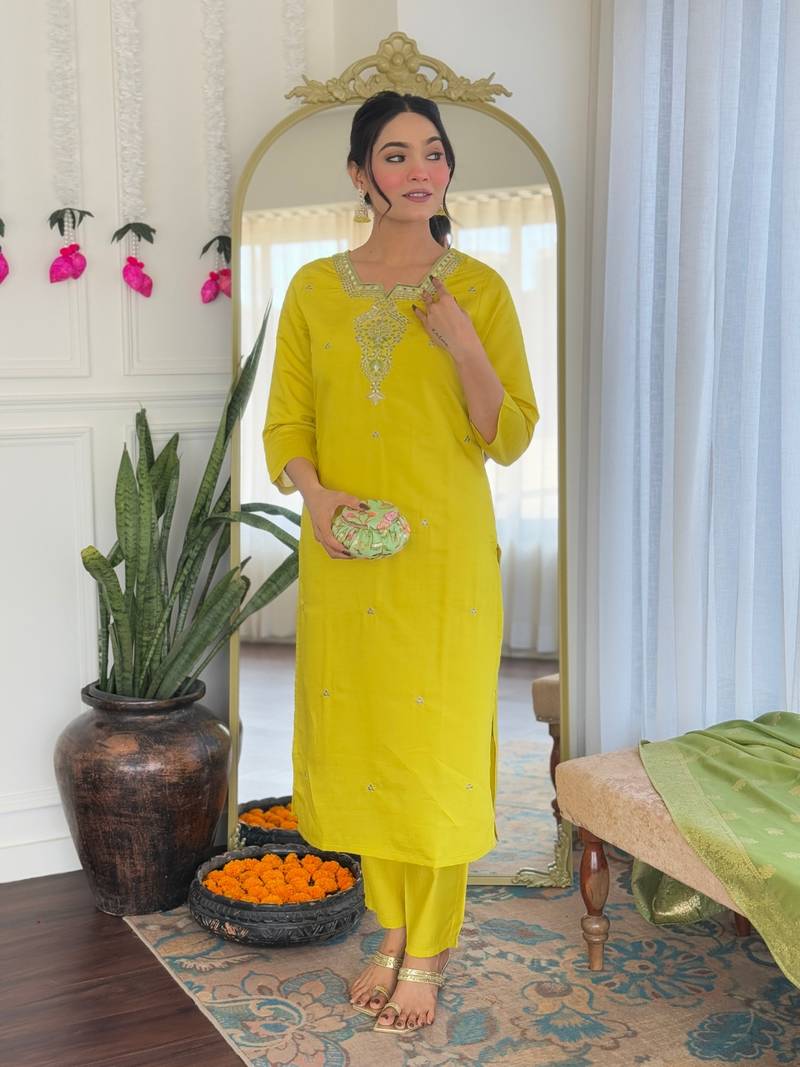 Women's Beautiful Chanderi Viscose Embroidered Straight Kurta with Pant And Dupatta Set