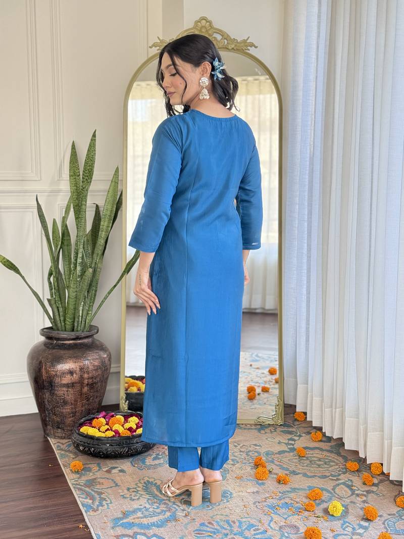 Women's Beautiful Roman Silk Embroidered Straight Kurta with Pant And Dupatta Set