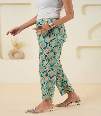 Multicolour Cotton Abstract Printed Pant 2