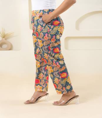 Grey floral printed cotton  pant 2
