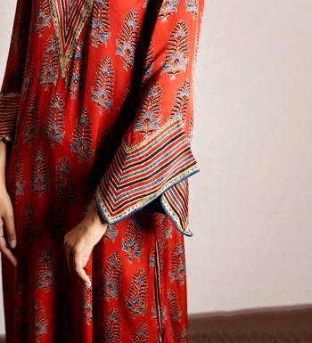 Red ajrakh printed modal silk kurta with exaggerated sleeves 3