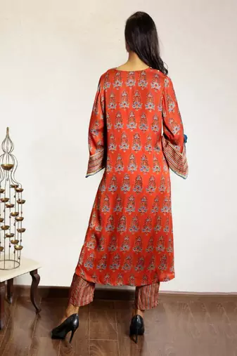 Red ajrakh printed modal silk kurta with exaggerated sleeves