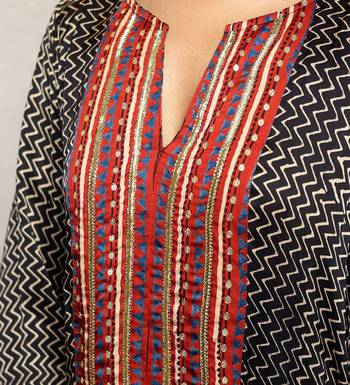 Black hand embroidered zig zag modal silk kurta 3