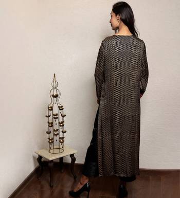 Black hand embroidered zig zag modal silk kurta 5