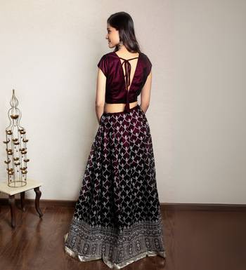 Wine embroidered lehenga set with organza dupatta 5