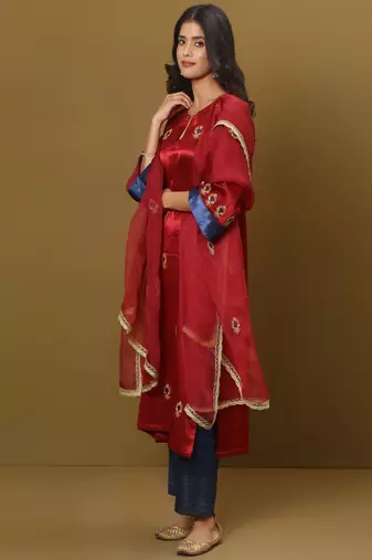 Embroidered mashru silk kurta set with dupatta