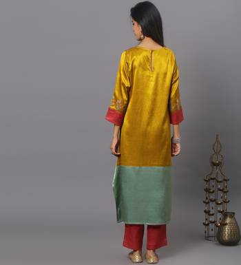 Colour block mashru silk kurta set 4