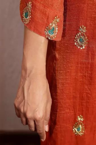 Orange tissue chanderi hand embroidered kurta set with dupatta